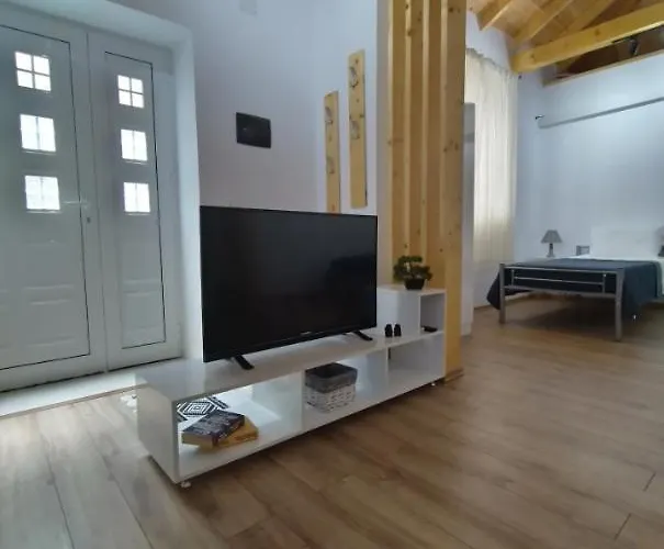 My - Entire House In The Center Of Tirana